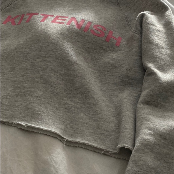 Kittenish crop hoodie - Picture 7 of 7